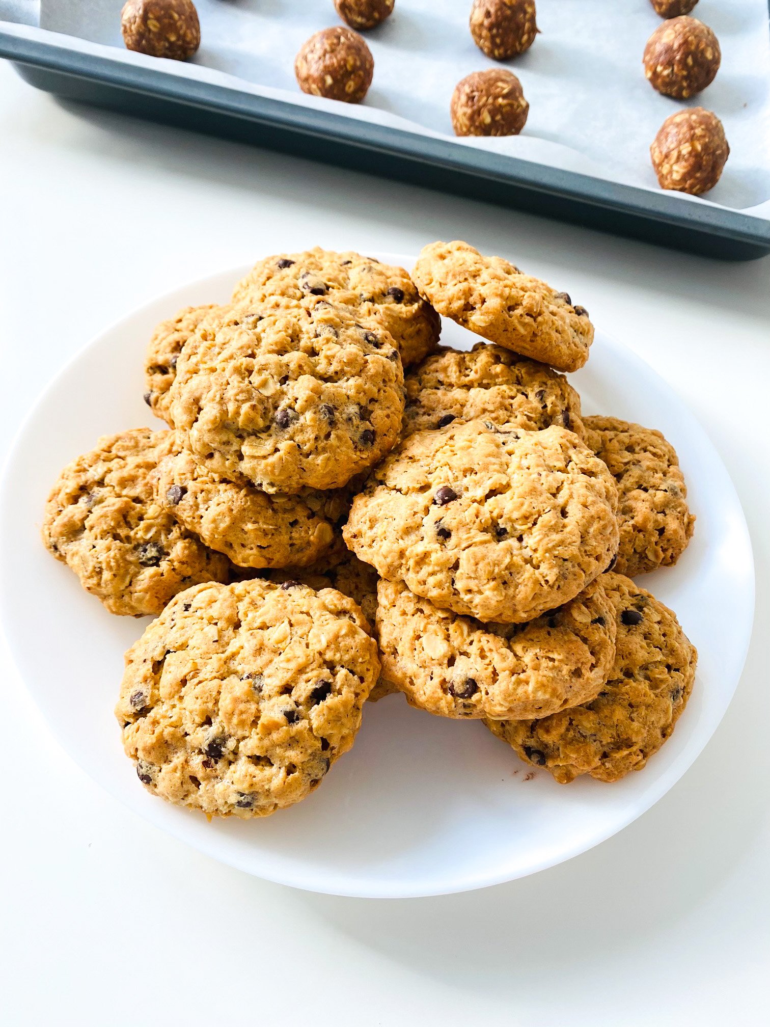 Oatmeal chocolate chip cookies | Cooking with Vi